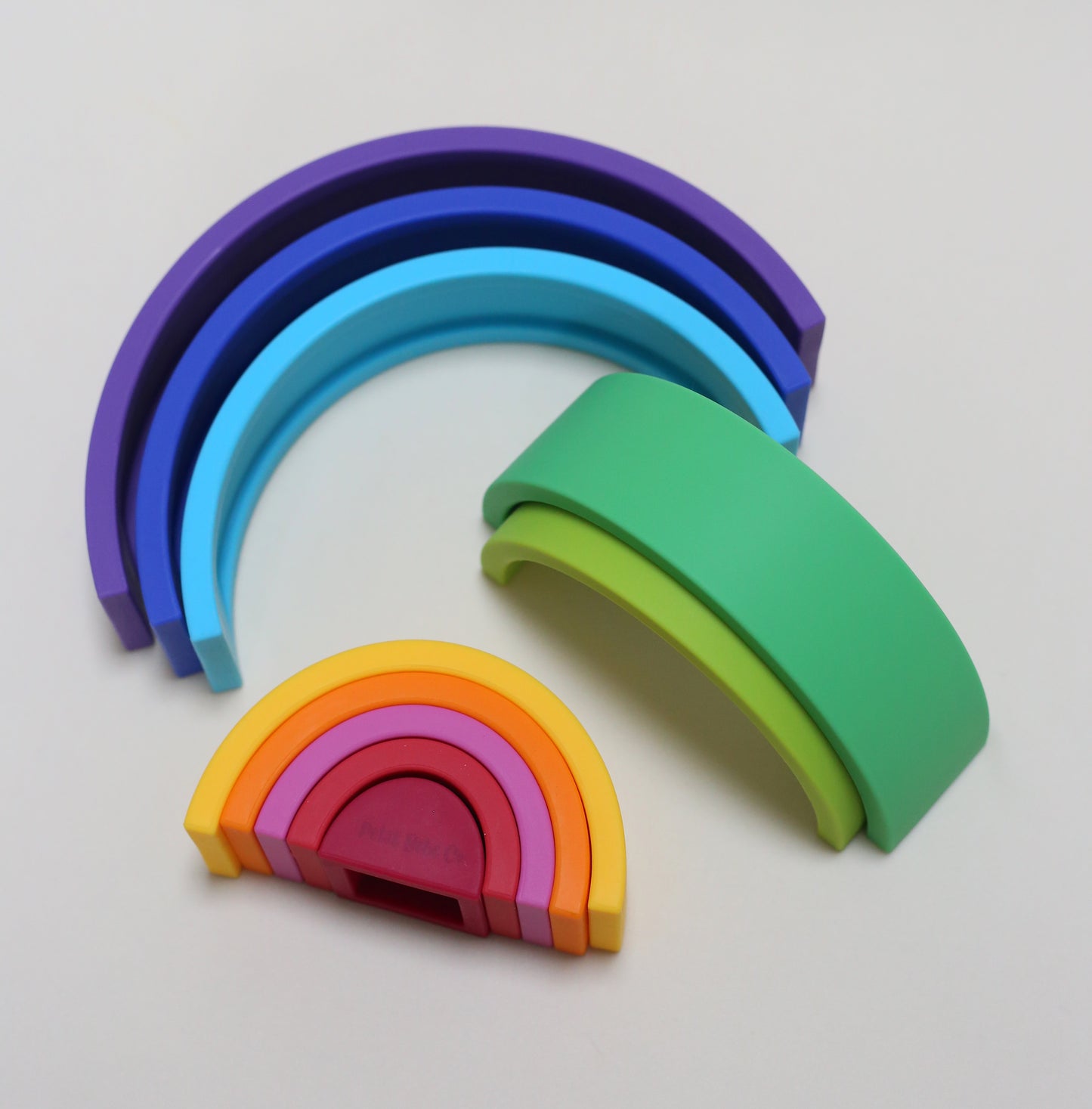 Silicone Rainbow Stacker