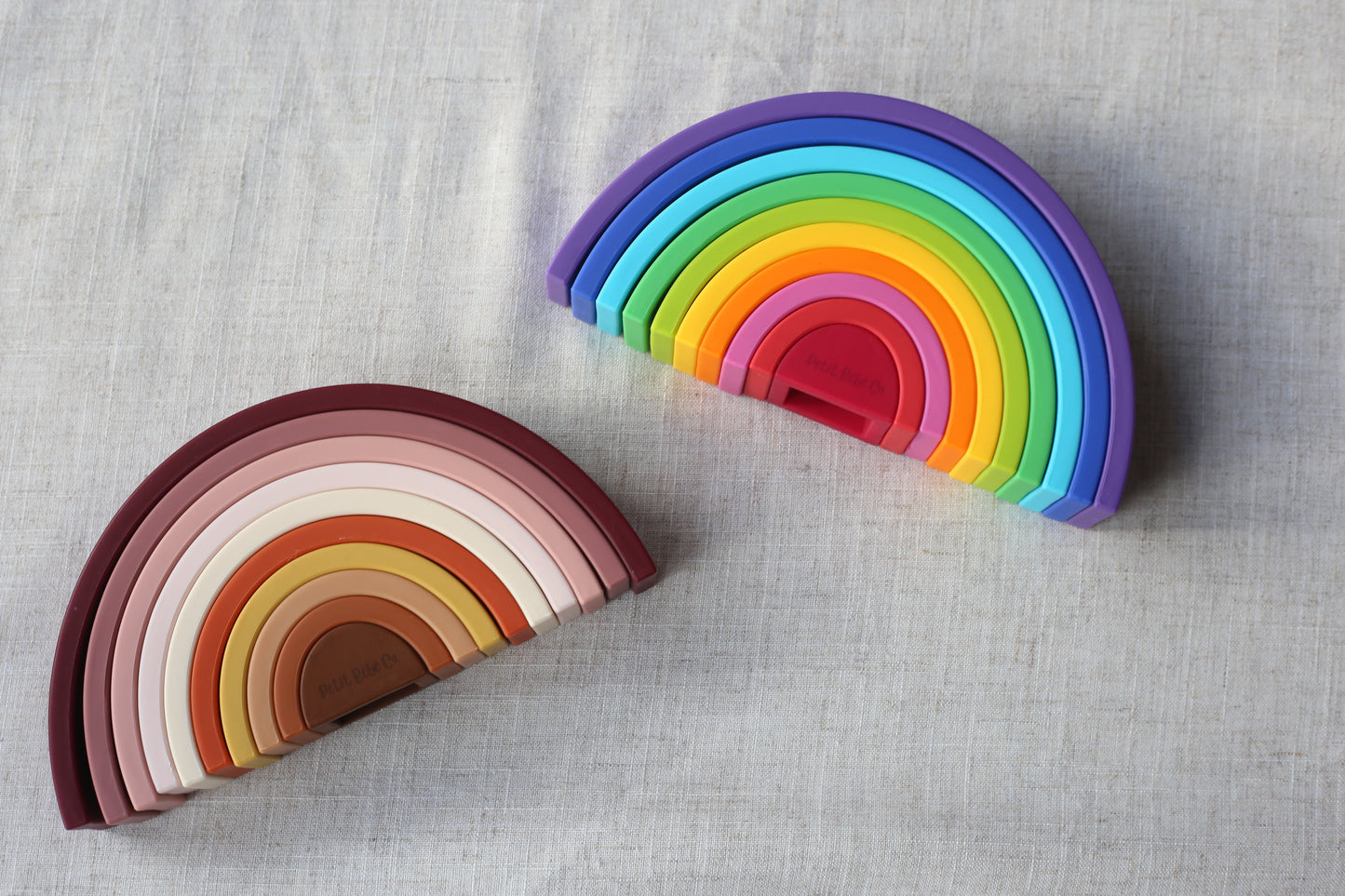 Silicone Rainbow Stacker
